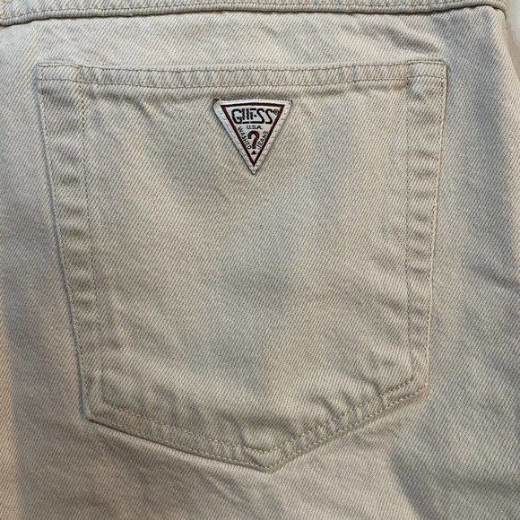 SOLD Vintage Guess Denim Jean Shorts Jorts Cream Size 34 X 10 Men 80s 90s Str… - Picture 4 of 10
